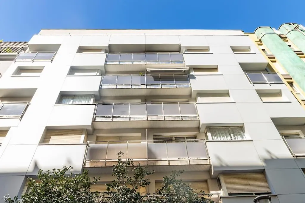 Terraza Playa Y Calle Peatonal Ess03377 San Sebastian 0*,